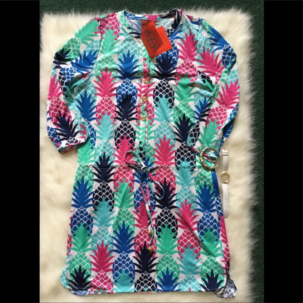Fun and bright dress! - Picture 3 of 5